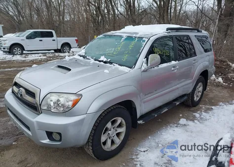 2006 Toyota 4Runner Sr5 Sport V6 z USA, uszkodzony, nr VIN JTEBU14R668066537